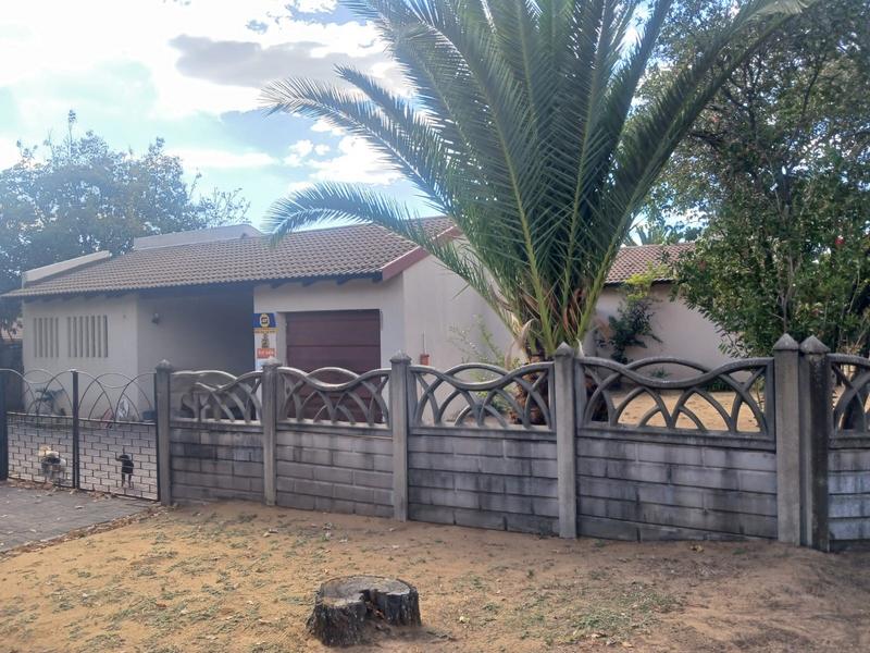 3 Bedroom Property for Sale in Sasolburg Ext 11 Free State